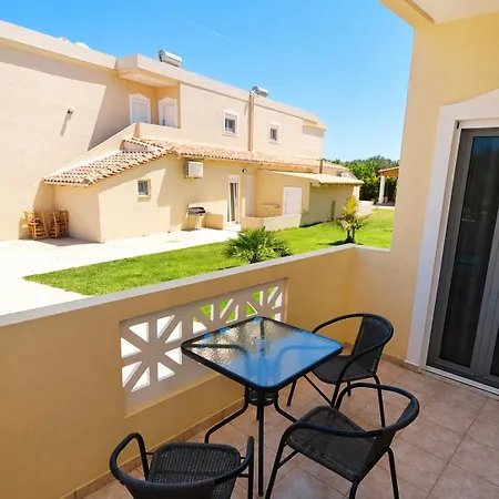 Verano Oasis Apartment_near The Sea-free Parking